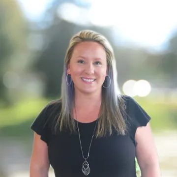 Dina Herget, Account Manager, John P. Russell Insurance